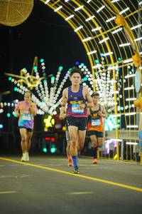 BIB: 000, 889, 0000
                            <button type="button" onclick="openModal(22815183)" class="btn btn-primary btn-sm float-right btn-popup" data-toggle="modal" data-target=".modal-high-quality">
                        <i class="fas fa-shopping-cart"></i> Add to Cart
                    </button>
                                            <button type="button" onclick="isThisMe(22815183, true)" class="btn btn-success btn-sm float-right btn-popup btn-isme hidden" data-toggle="tooltip" data-placement="bottom" title="นี่คือรูปของคุณใช่ไหม คลิกที่นี่เพื่อเอาเข้าอัลบั้ม">
                        <i class="fas fa-plus"></i> Add to album
                    </button>
                    <button type="button" onclick="isThisMe(22815183, false)" class="btn btn-warning btn-sm float-right btn-popup btn-isnotme hidden">
                        <i class="fas fa-ban"></i> Remove from album
                    </button>